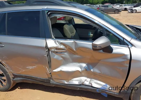 2016 Subaru Outback 2.5I Limited из США, поврежденный, VIN 4S4BSBNC1G3210161